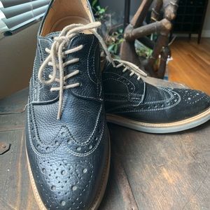 1901 men’s black Oxford shoes